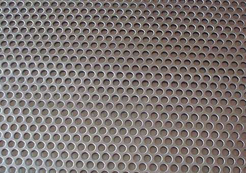 鋁板沖孔網(wǎng)在航海事業(yè)的用途 鋁板沖孔網(wǎng)在航海事業(yè)的用途